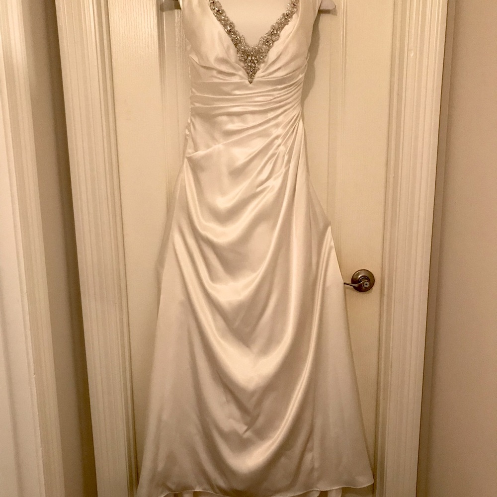 Ivory Satin V-Neck Embellished Women’s Dress